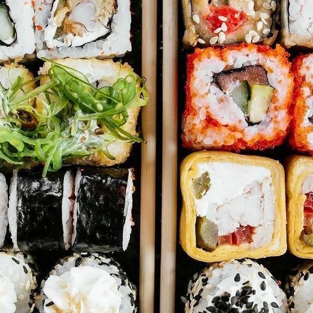 Можно ли беременным суши и роллы на ранних сроках: почему нельзя есть?