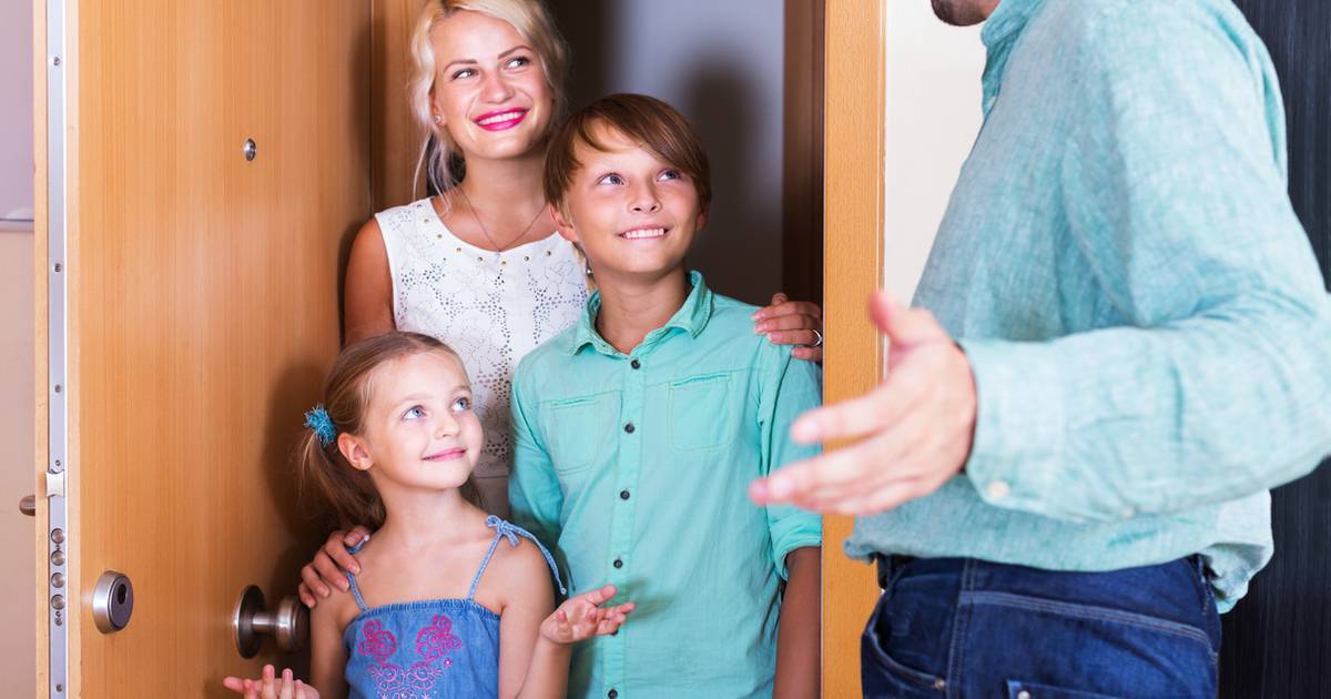 Новый год для самых маленьких: как отмечать праздник с детьми до 3 лет - папамамам — миф