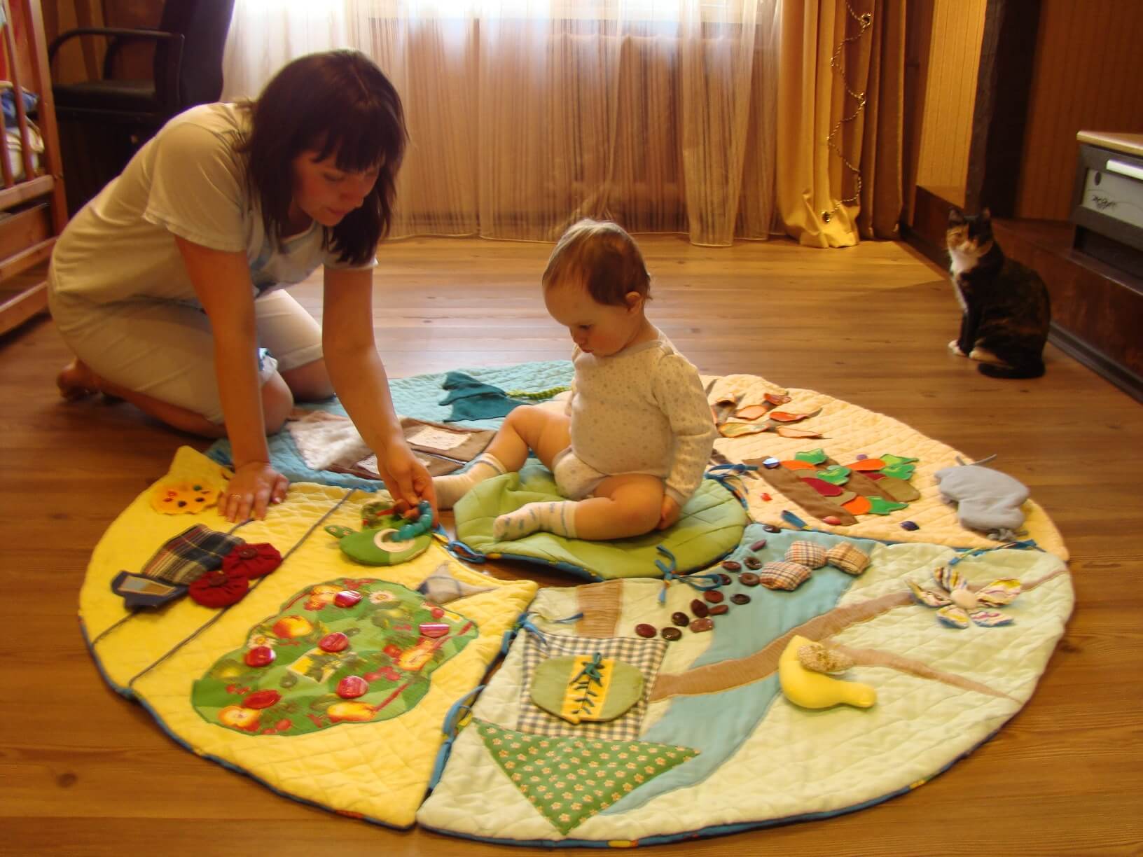 Лучший развивающий коврик для ребенка