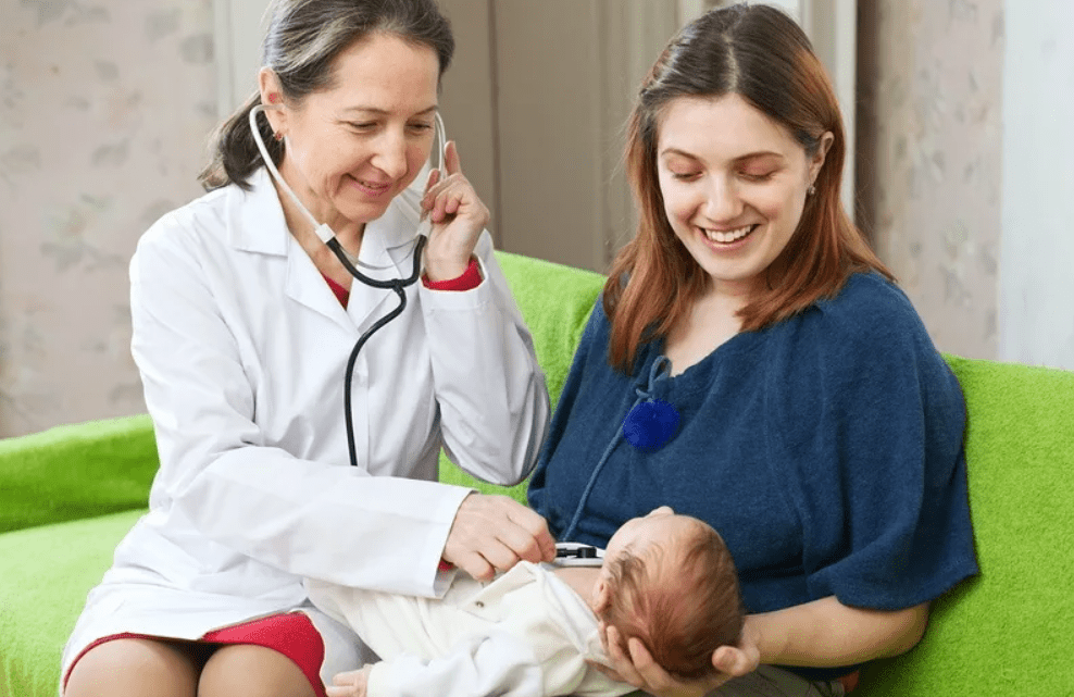Патронажная сестра для новорожденных - помощь в первый месяц жизни малыша