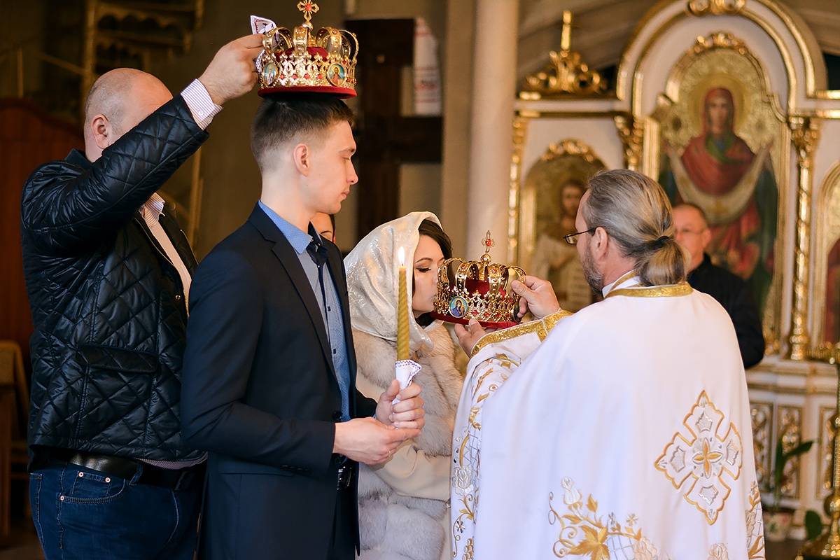 Можно ли венчаться беременной женщине в церкви