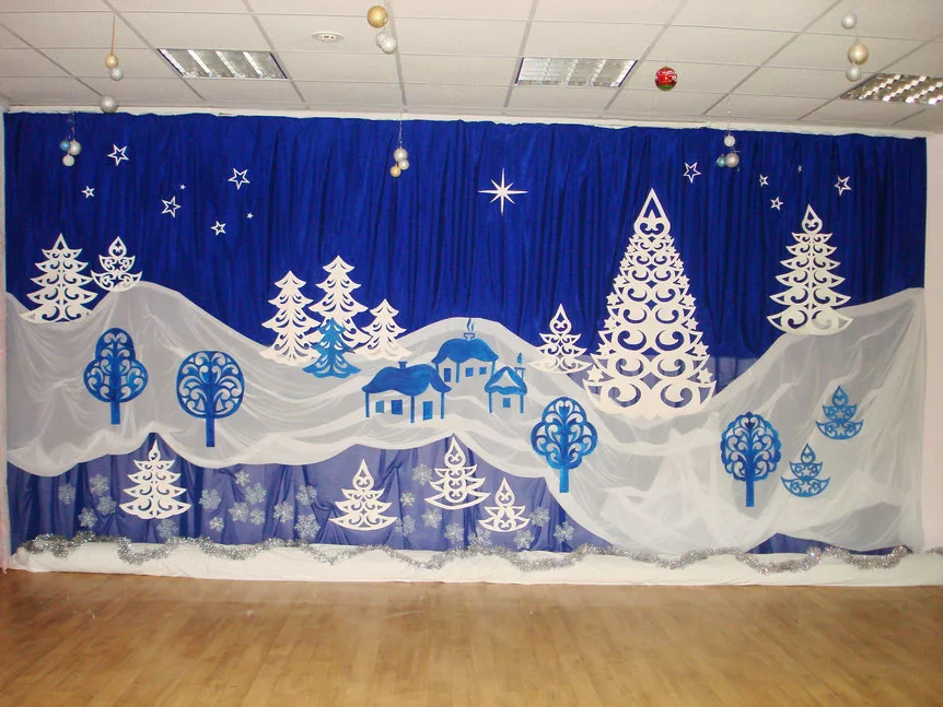 Новогодние игры и конкурсы для детей у елки