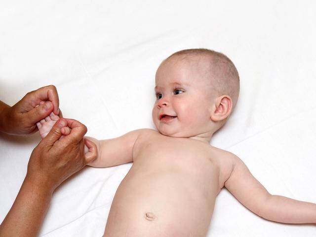 Причины и разновидности тремора у новорожденных