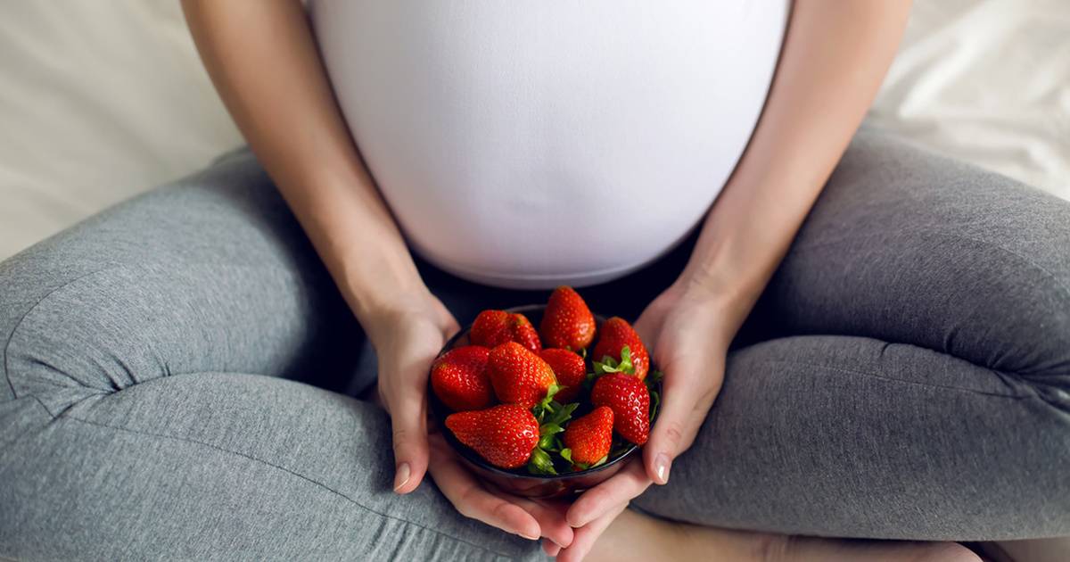 Всем ли можно ягодку земляничку при беременности