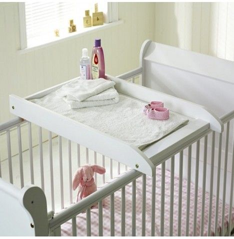 Пеленальный столик для новорожденных: сравнение моделей, стандартные размеры