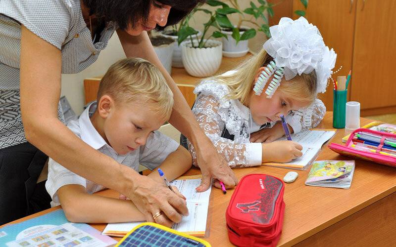 Нужно ли учить детей писать до школы?