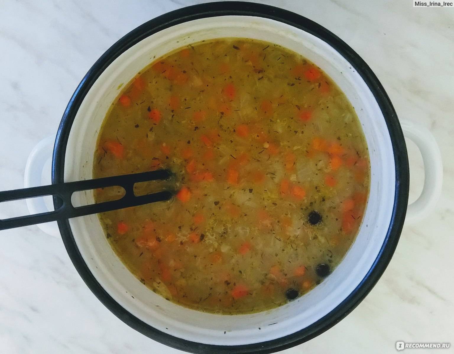 Гороховый суп ребенку 1. Суп гороховый. Гороховый суп в детском саду. Жирный суп. Суп для ребёнка 2 года.