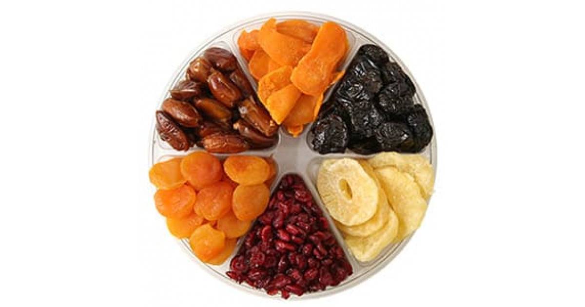 Сухофрукты и орехи при грудном вскармливании