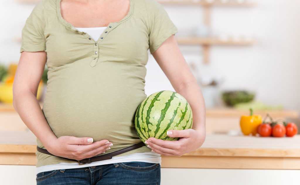 Арбуз беременным: польза и вред