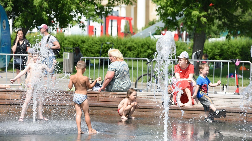 Малыш и солнце как помочь ребенку пережить жару?. блог familypass