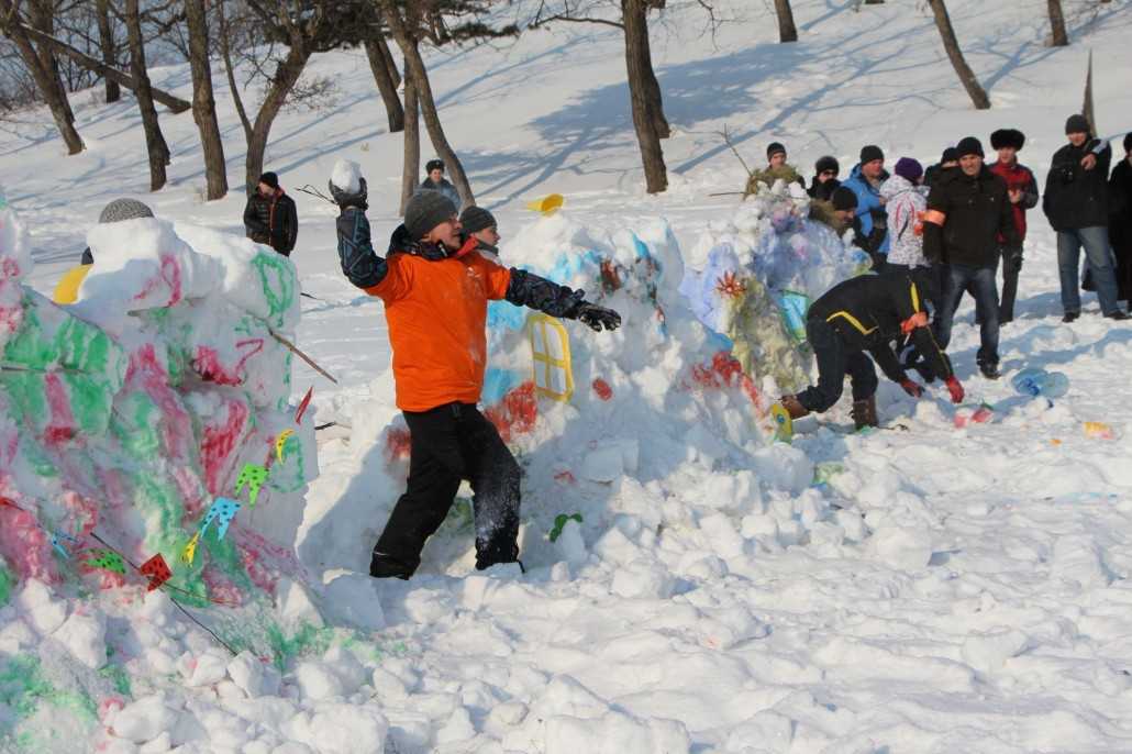 Развлечение февраль. Снежные забавы для детей. Зимние забавы на свежем воздухе. Зимние игры на свежем воздухе. Зимние развлечения на природе.