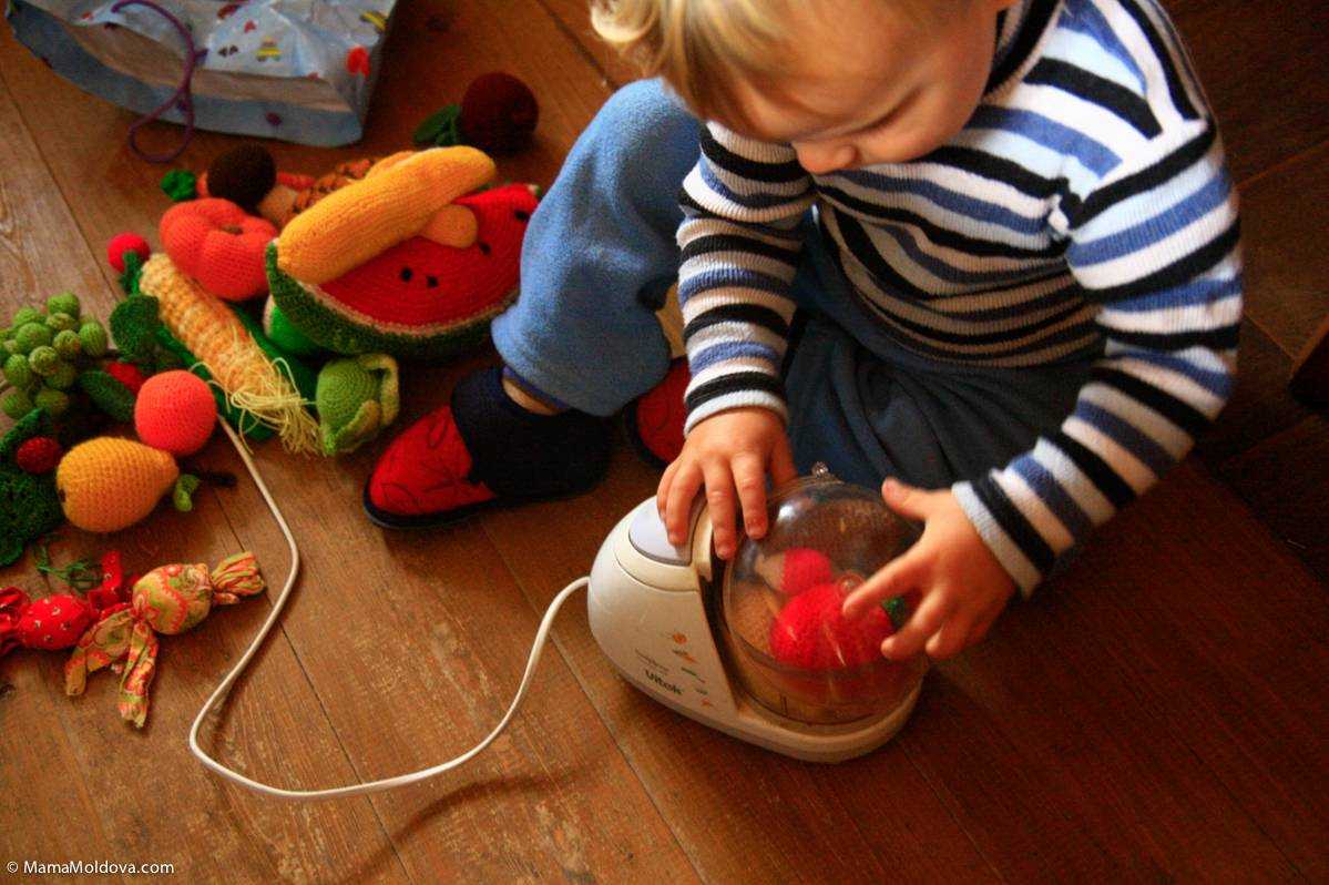 Чем занять ребенка дома: более 10 интересный идей