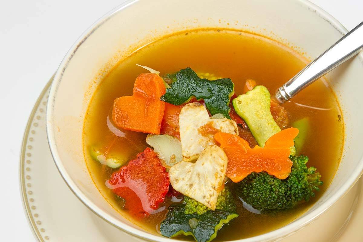 Детский рыбный суп: как приучить ребенка, вкусные рецепты