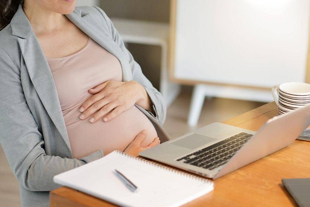 Как справиться со страхом перед родами
