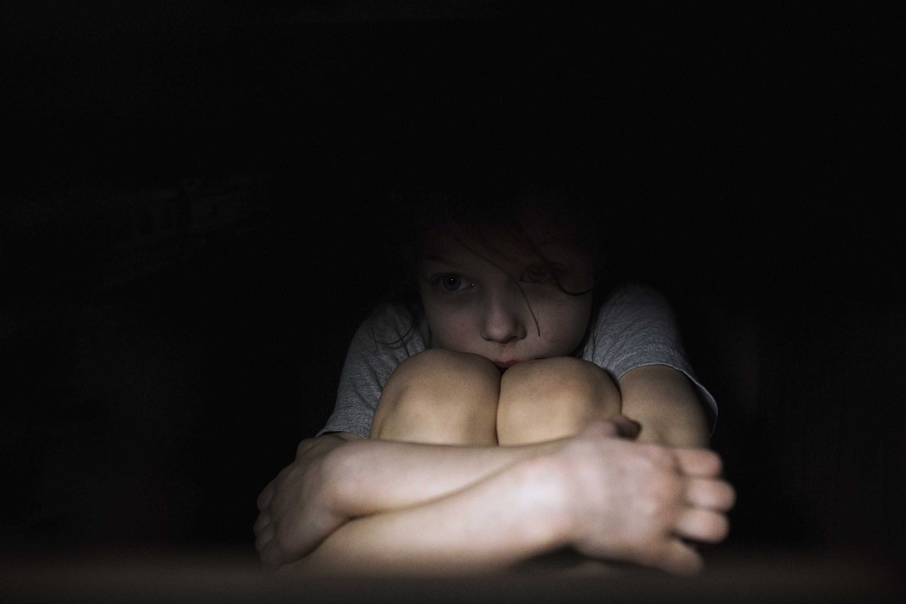 Как избавиться от страха темноты у детей