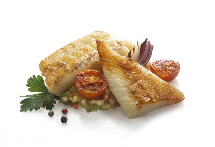 Какую рыбу можно кормящей маме?