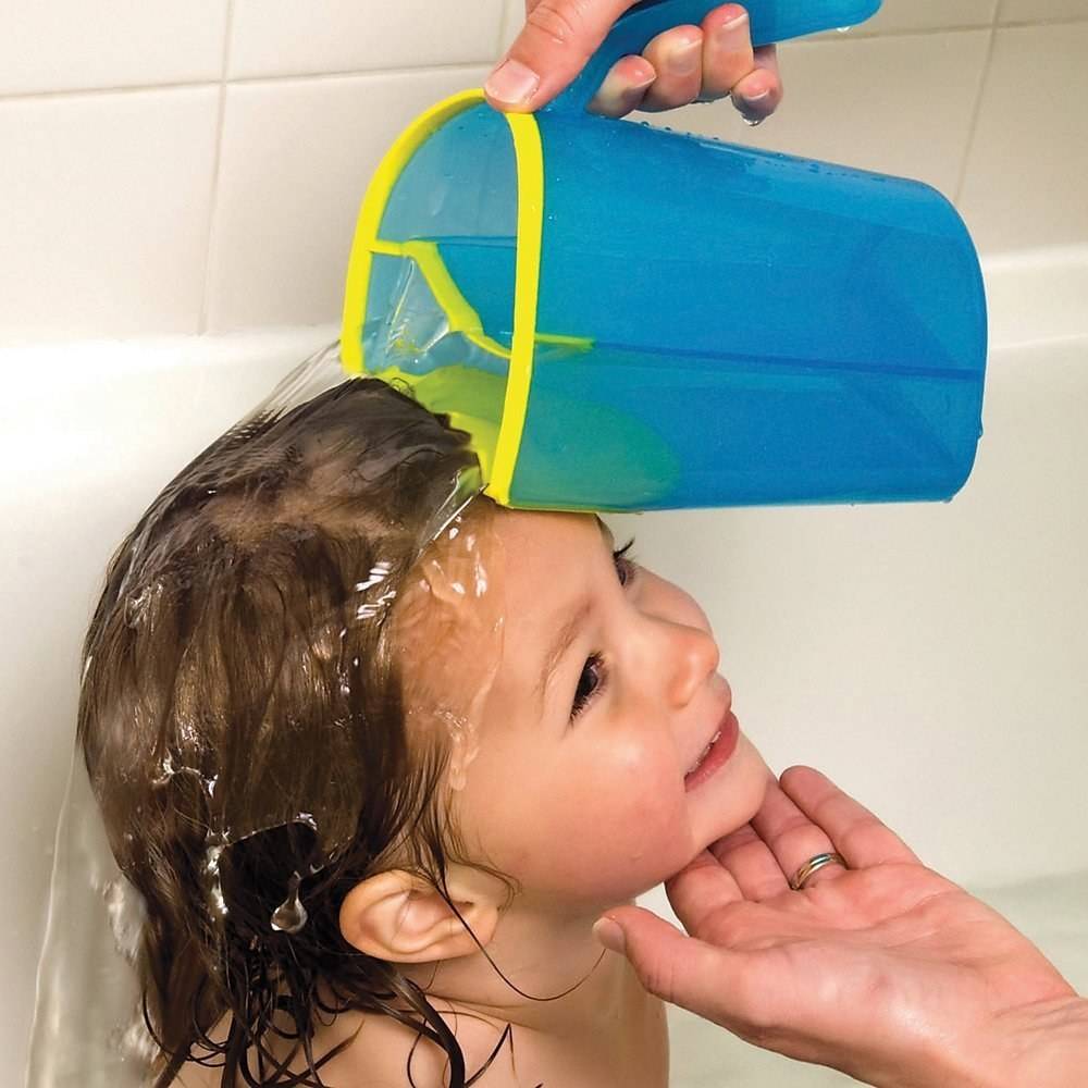 Ребенок боится мыть голову — что делать и как правильно мыть голову ребенку