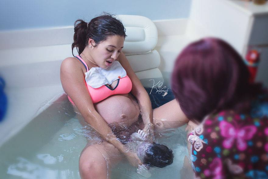 Можно ли беременной принимать ванну: польза и возможный вред